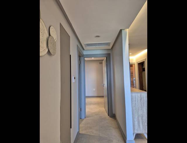 1 BEDROOM APARTMENT FOR SALE IN UMHLANGA RIDGE